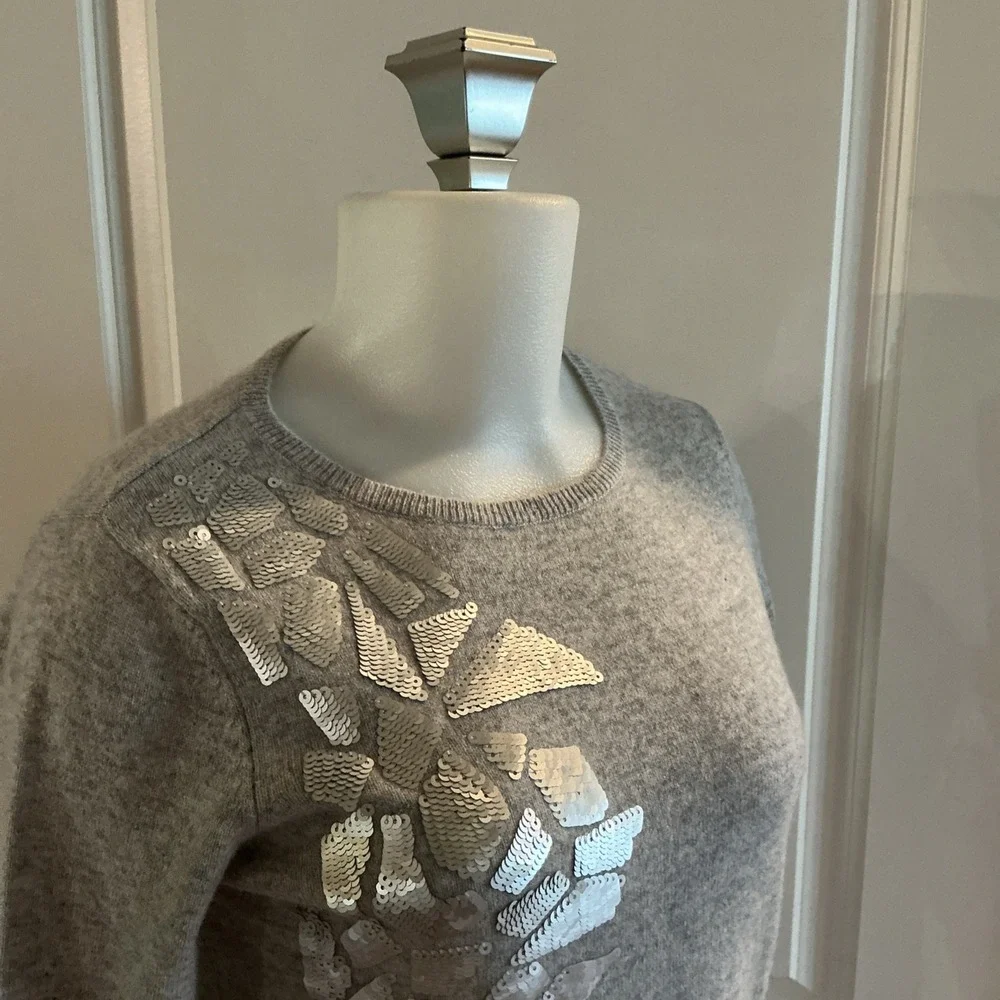 Neiman‎ Marcus The Cashmere Collection Sleeve Sequin Gray Sweater Size XS